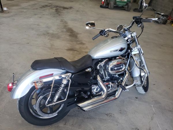 2012 HARLEY-DAVIDSON SPORTSTER