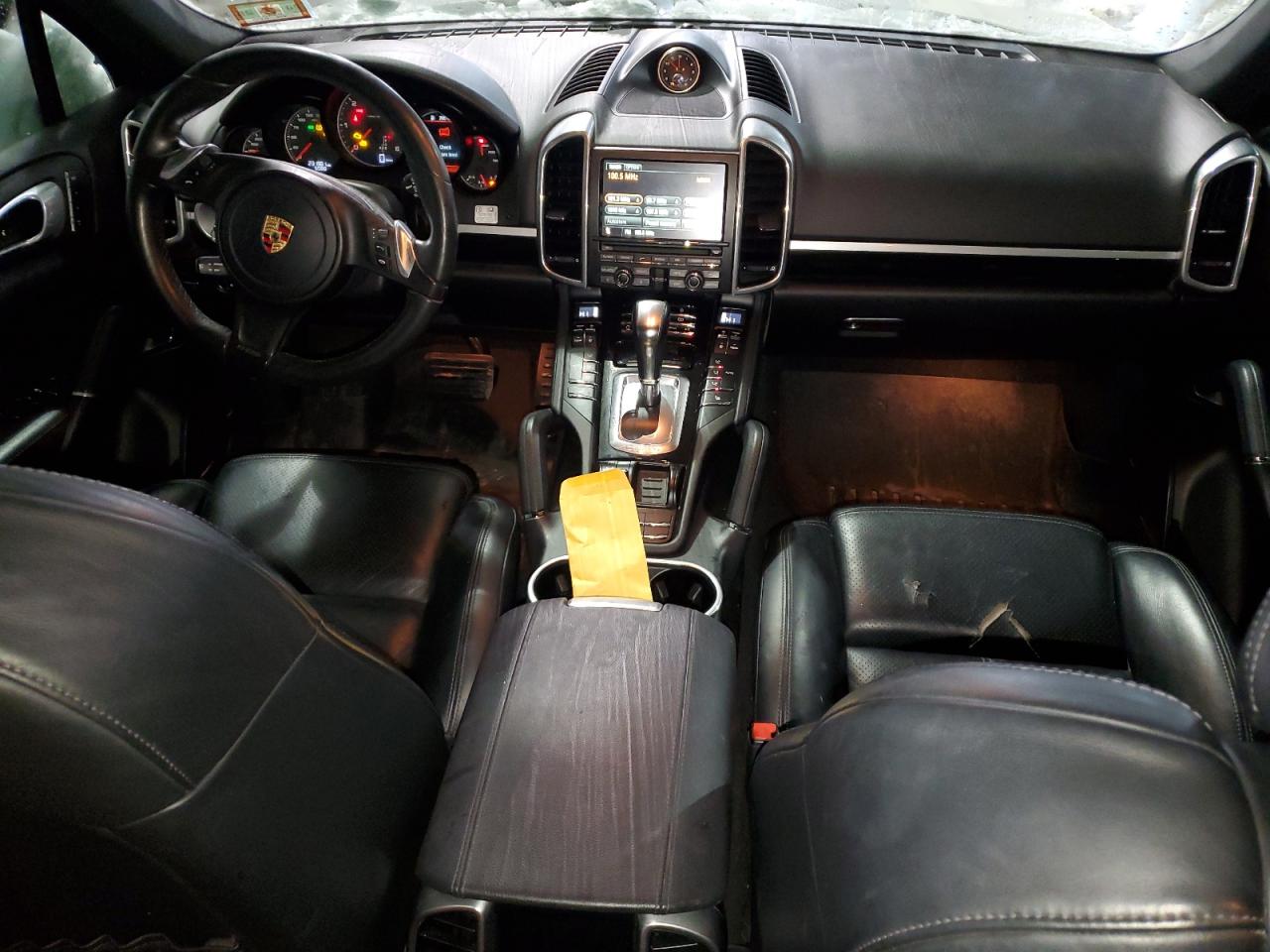 2013 PORSCHE CAYENNE