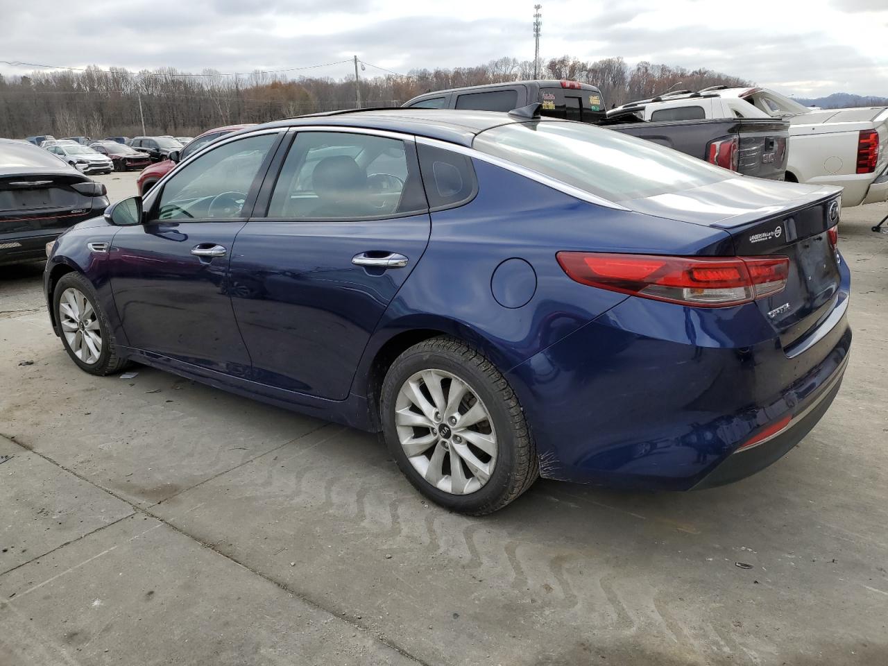 2018 KIA OPTIMA LX