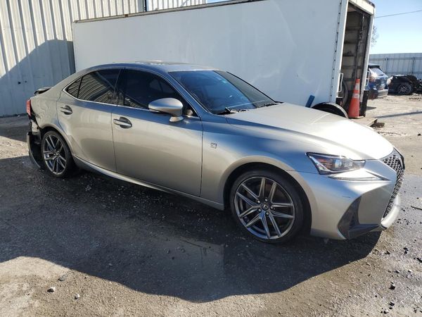 2018 LEXUS IS