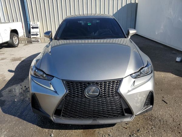 2018 LEXUS IS