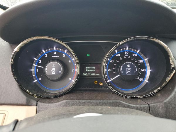 2013 HYUNDAI SONATA