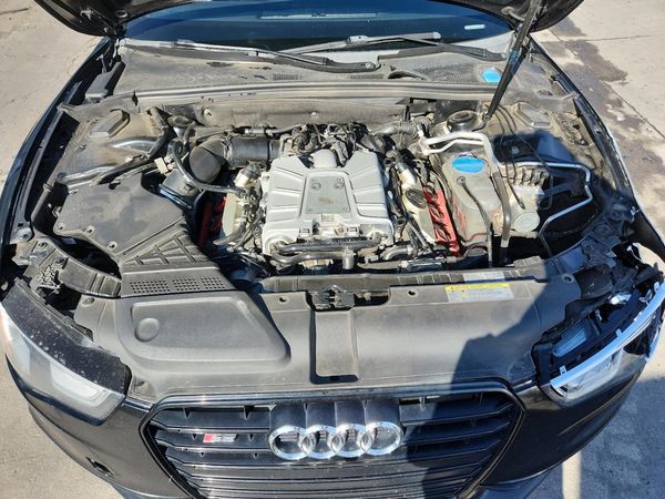2014 AUDI S5