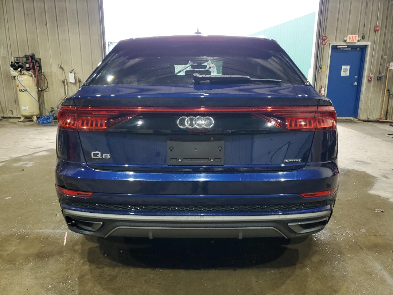 2022 AUDI Q8 S Line quattro Prestige
