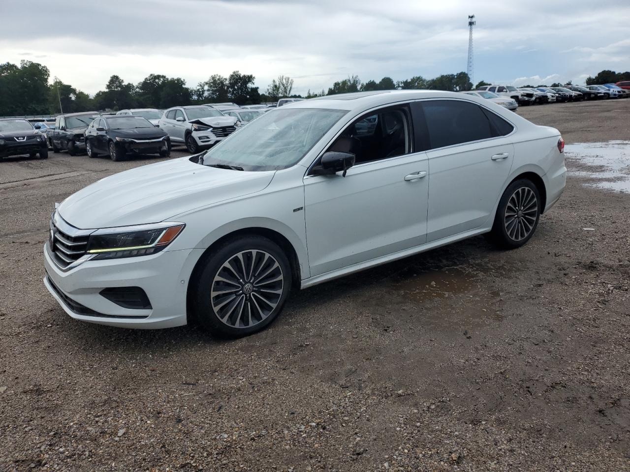 2022 VOLKSWAGEN PASSAT Limited Edition