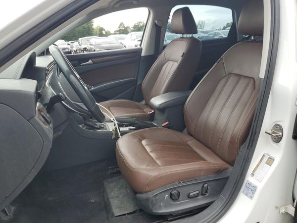 2022 VOLKSWAGEN PASSAT Limited Edition