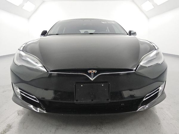 2020 TESLA MODEL S
