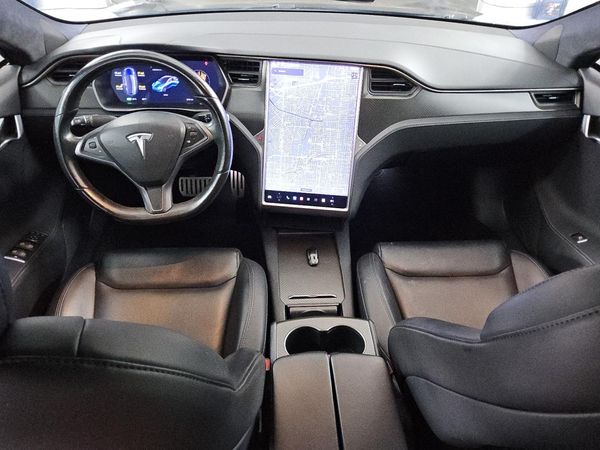 2020 TESLA MODEL S