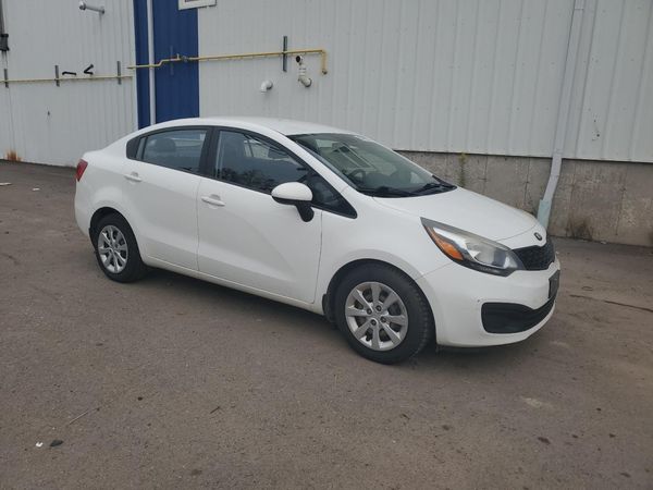 2015 KIA RIO GL - Middle-low