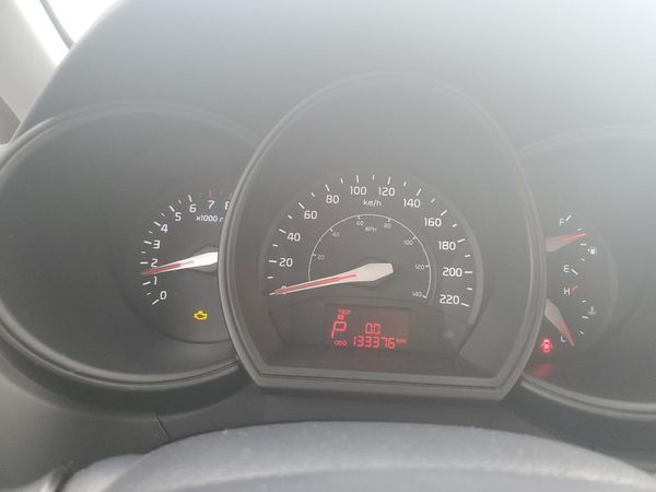 2015 KIA RIO GL - Middle-low
