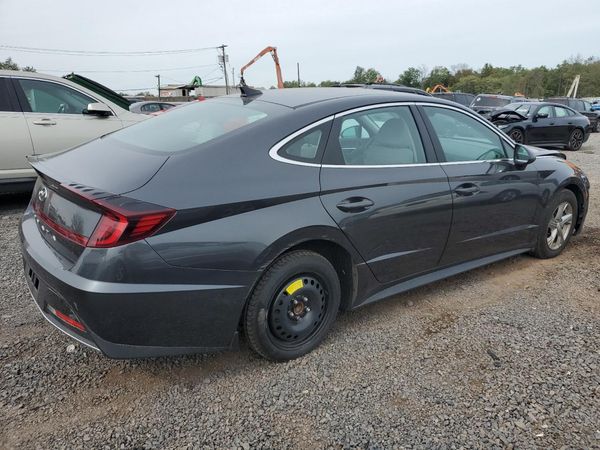 2022 HYUNDAI SONATA SE