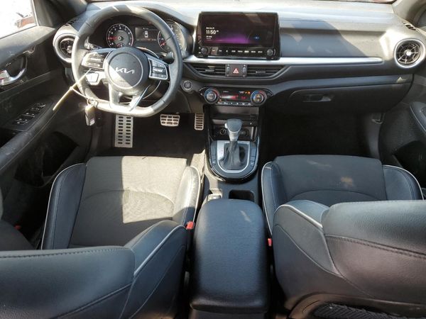 2023 KIA FORTE GT LINE