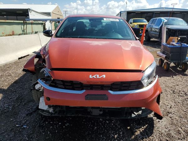 2023 KIA FORTE GT LINE