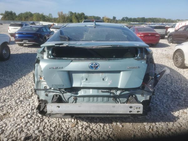 2017 TOYOTA PRIUS