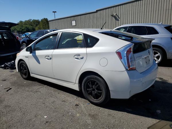 2012 TOYOTA PRIUS