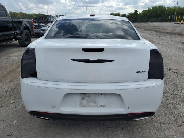 2022 CHRYSLER 300