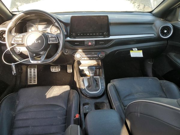 2024 KIA FORTE GT Line
