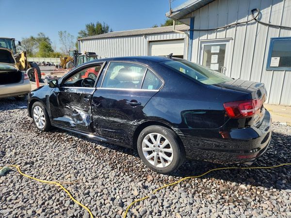 2017 VOLKSWAGEN JETTA SE