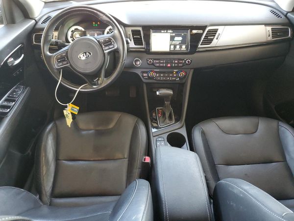 2017 KIA NIRO Touring / Touring Tech