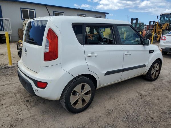 2013 KIA SOUL