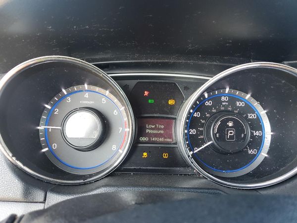 2013 HYUNDAI SONATA GLS/ GLS Popular