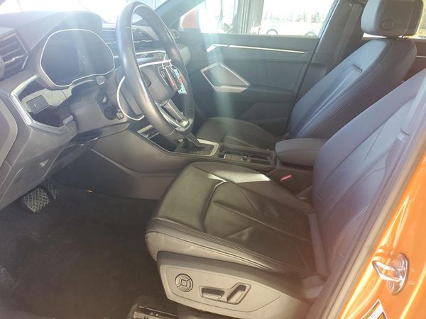 2021 AUDI Q3 quattro Premium