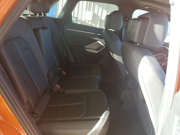 2021 AUDI Q3 quattro Premium