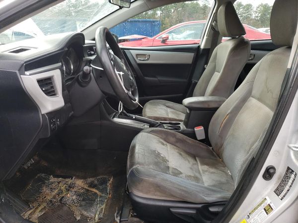 2015 TOYOTA COROLLA