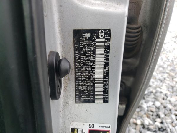 2015 TOYOTA COROLLA