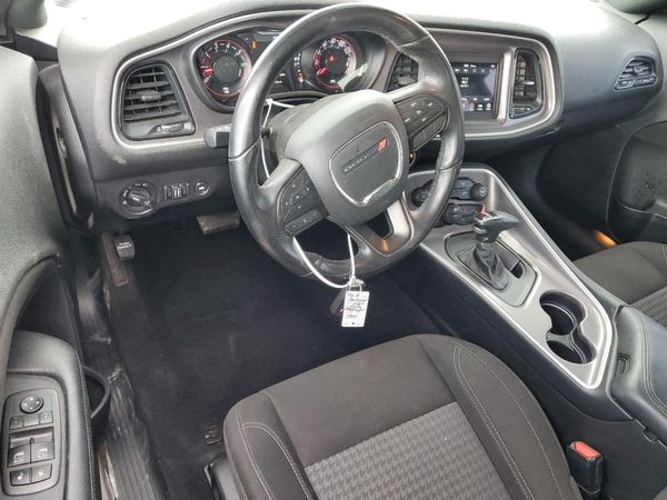 2022 DODGE CHALLENGER SXT