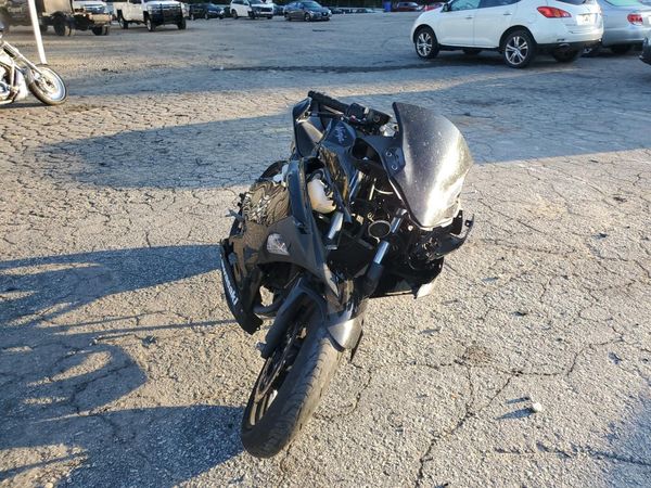 2019 KAWASAKI EX400