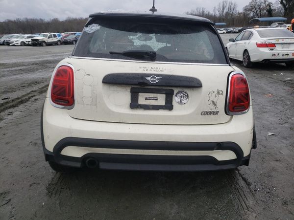 2023 MINI COOPER