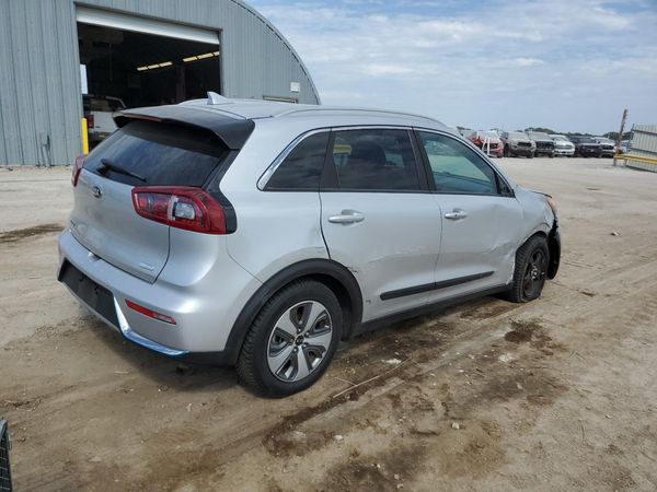 2018 KIA NIRO EX