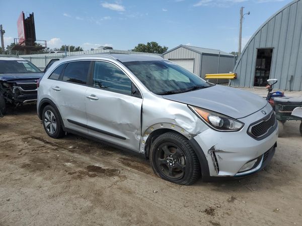 2018 KIA NIRO EX