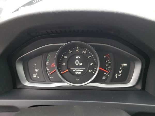 2014 VOLVO S60