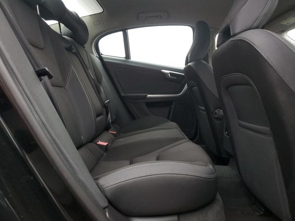 2014 VOLVO S60