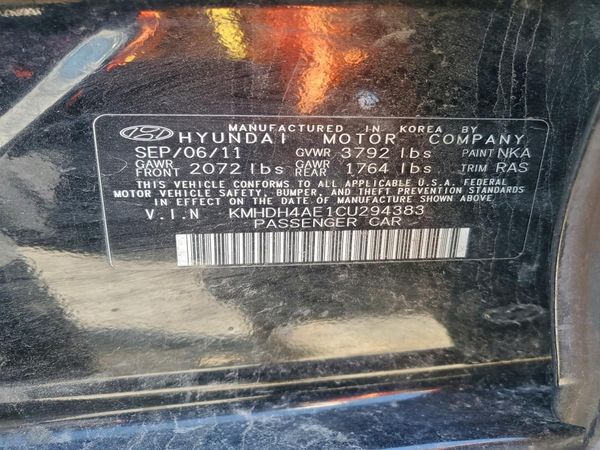 2012 HYUNDAI ELANTRA