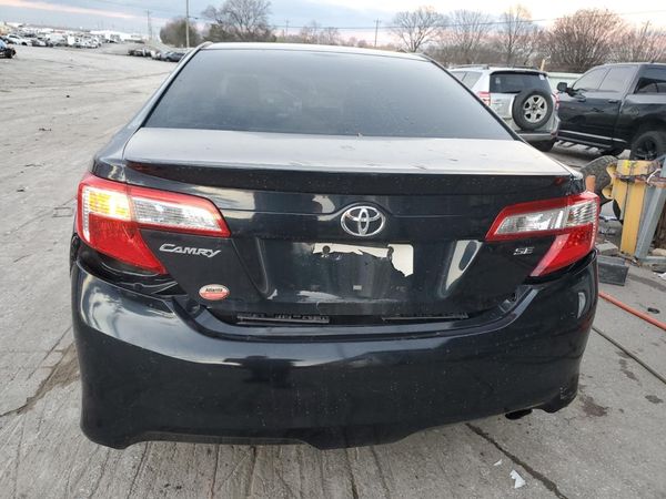 2014 TOYOTA CAMRY