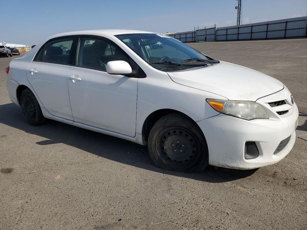 2012 TOYOTA COROLLA
