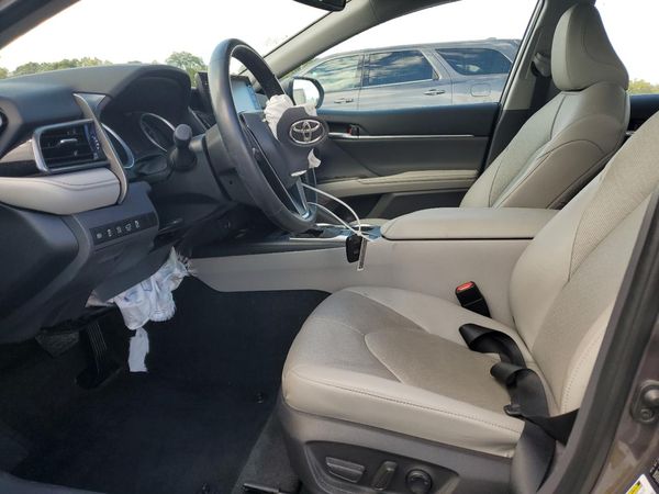 2022 TOYOTA CAMRY XLE — DENT