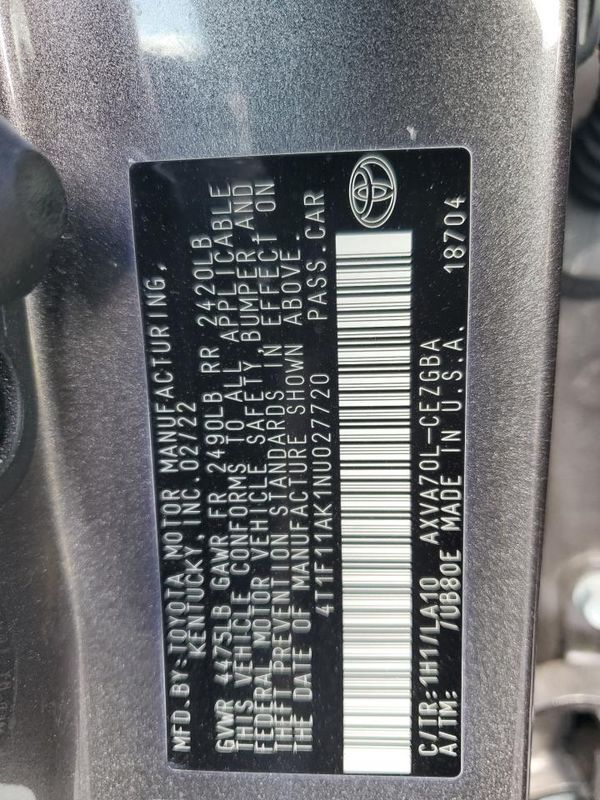 2022 TOYOTA CAMRY XLE — VINS
