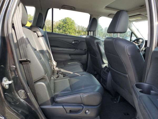 2021 HONDA PILOT SE