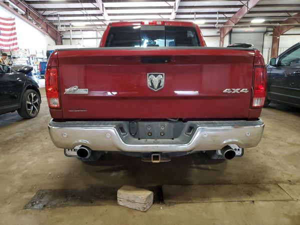 2014 RAM 1500 SLT