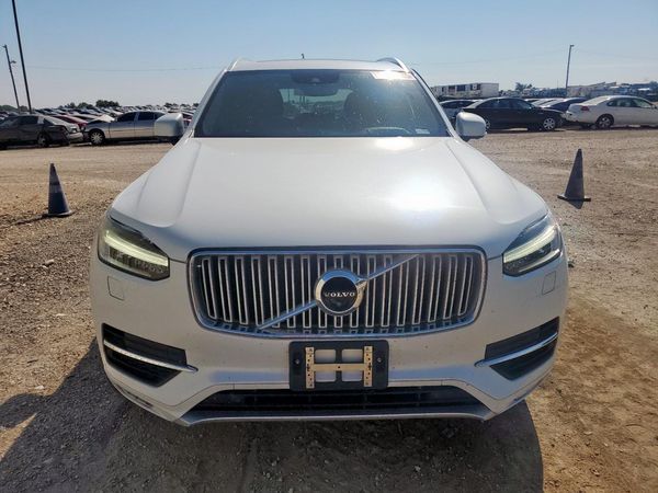 2017 VOLVO XC90 Inscription