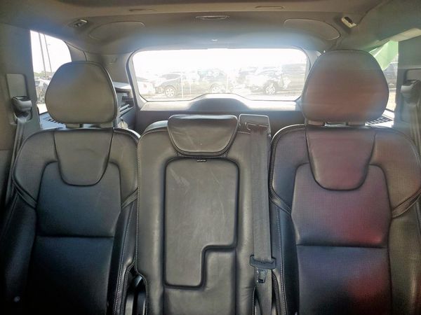 2017 VOLVO XC90 Inscription