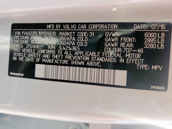 2017 VOLVO XC90 Inscription