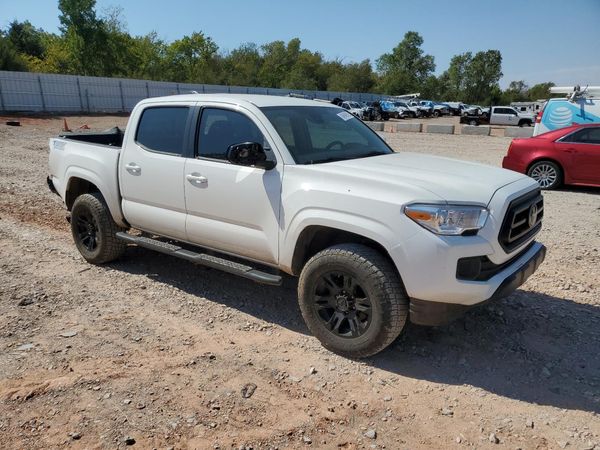 2022 TOYOTA TACOMA DOUBLE CAB SR5