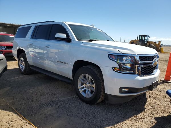 2017 CHEVROLET SUBURBAN LT