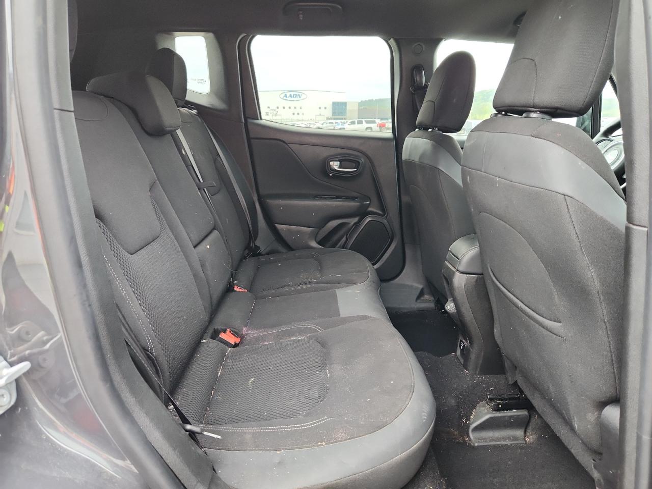 2022 JEEP RENEGADE LATITUDE 4X4