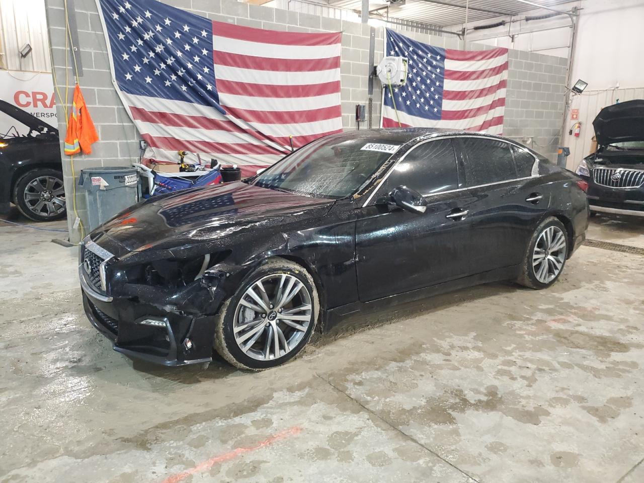 2017 INFINITI Q50